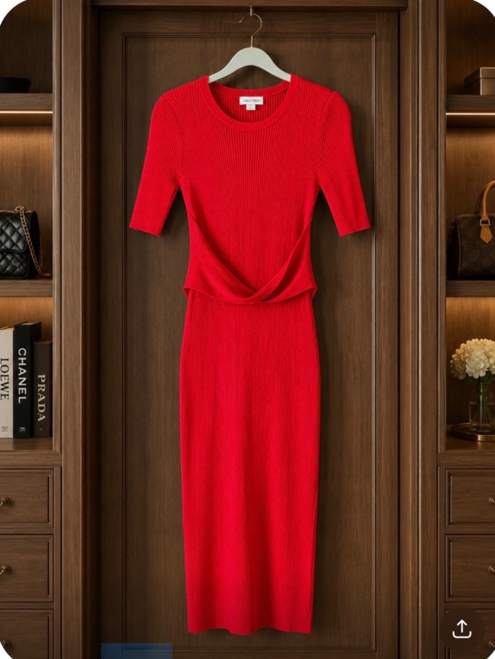 CALVIN KLEIN  RED - S